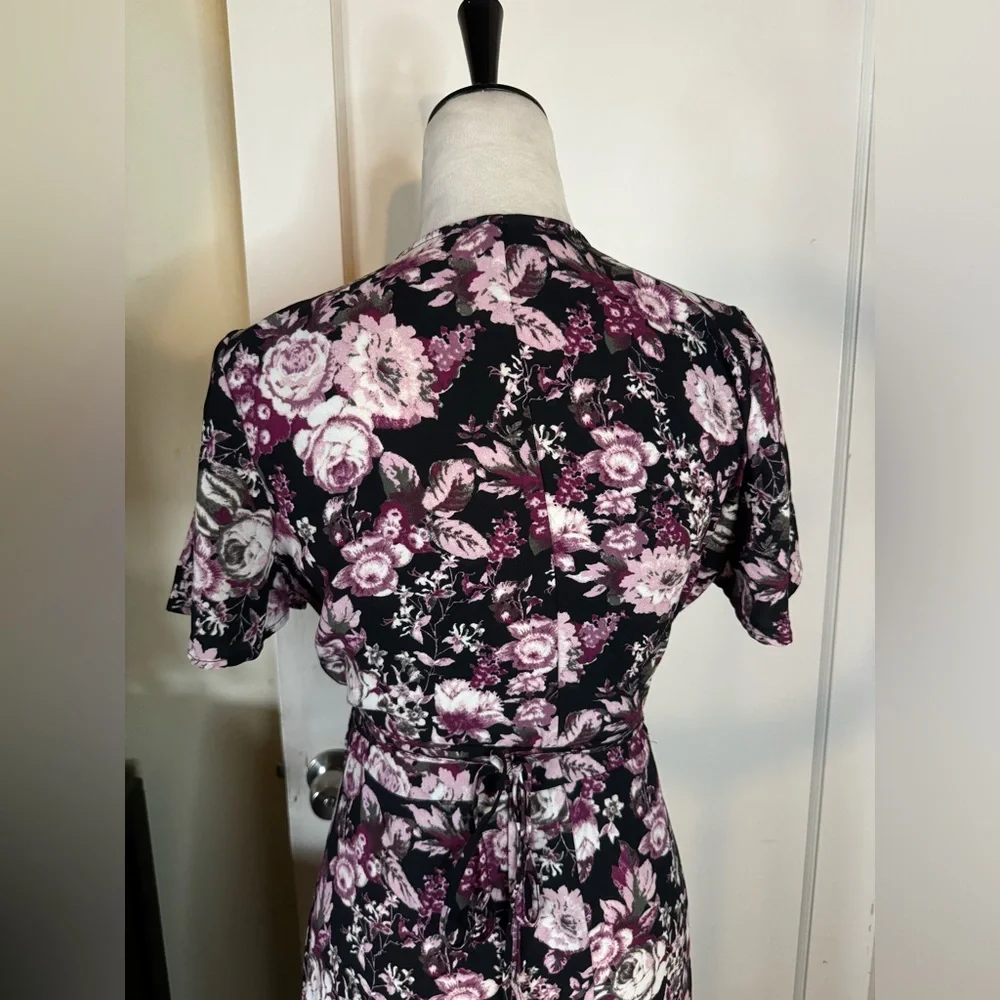 Free Press Floral Wrap Dress Flowy Lorelei Gilmore Girls romantic feminine maxi - Picture 9 of 13